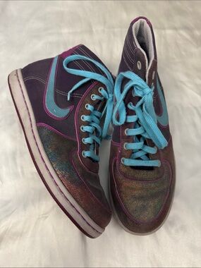 Nike Metallic Purple High-Top Sneakers with Teal Laces